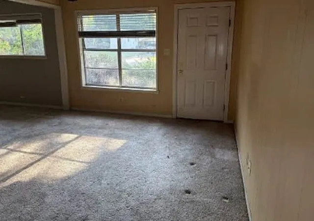 Photo 3 of Single family home for sale at 701 N Owens, Jefferson, TX 75657 | MLS# 21375495 | Listing updated on 2026-10-05