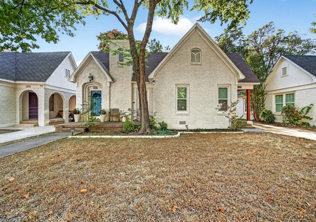 Photo 3 of House for sale at 3217 Greene Ave, Fort Worth, TX 76109 | MLS# 21372489 | Listing updated on 2026-10-07