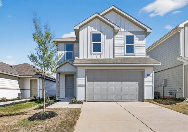 Photo 1 of Sale Pending at 114 Mach Way, Mineral Wells, TX 76067 | MLS# 21375328 | Listing updated on 2026-10-05