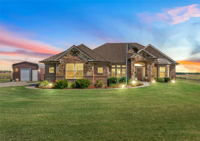 Photo 1 of Single family home for sale at 3740 County Rd 2156, Caddo Mills, TX 75135 | MLS# 21373112 | Listing updated on 2026-10-02