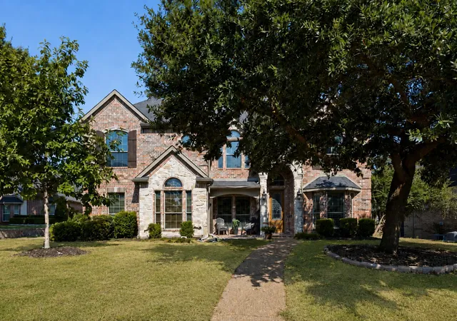 Photo 1 of Single family home for sale at 10117 Huffines Dr, Rowlett, TX 75089 | MLS# 21375541 | Listing updated on 2026-09-16