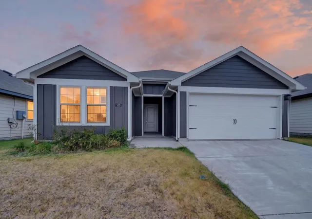 Photo 1 of Single family home for sale at 520 Crk End Dr, Princeton, TX 75407 | MLS# 21368240 | Listing updated on 2026-09-02