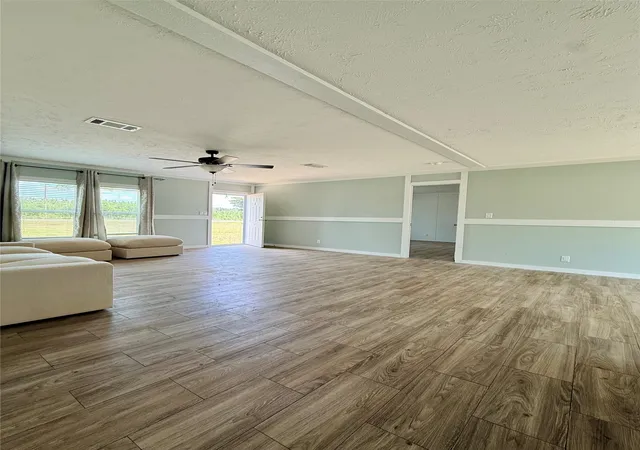 Photo 4 of Manufactured home for sale at 5129 Highway 84, Winnfield, LA 71483 | MLS# 21375419 | Listing updated on 2026-09-02