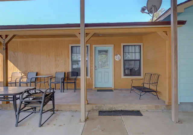 Photo 3 of Single family home for sale at 206 County Rd 1767, Clifton, TX 76634 | MLS# 21373258 | Listing updated on 2026-09-05