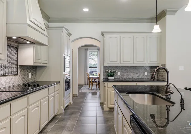 Photo 3 of Single family home for sale at 101 Sandlin Ct, Springtown, TX 76082 | MLS# 21374838 | Listing updated on 2026-10-01