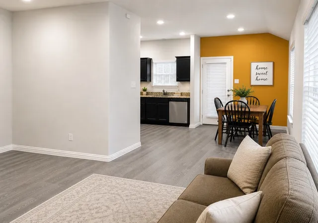 Photo 4 of Single family home for sale at 714 N Wofford St, Athens, TX 75751 | MLS# 21374379 | Listing updated on 2026-09-28