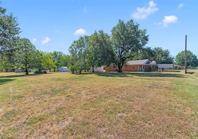 Photo 2 of Single family home for sale at 603 E Market St, Mabank, TX 75147 | MLS# 21362475 | Listing updated on 2026-09-04