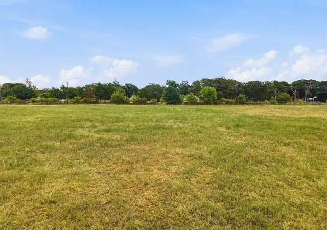Photo 1 of Sale Pending at Tbd Lot 6 Flag Lake Rd, Kemp, TX 75143 | MLS# 21375638 | Listing updated on 2026-09-29