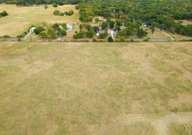 Photo 4 of Sale Pending at Tbd Lot 6 Flag Lake Rd, Kemp, TX 75143 | MLS# 21375638 | Listing updated on 2026-09-29