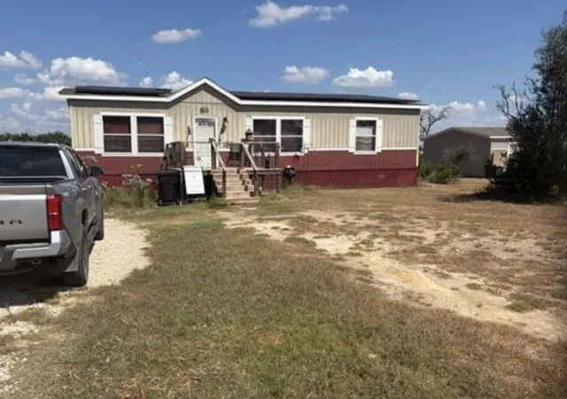 Manufactured home for sale at 351 Private Rd 1505, No City, TX 78003 | MLS# 21375649