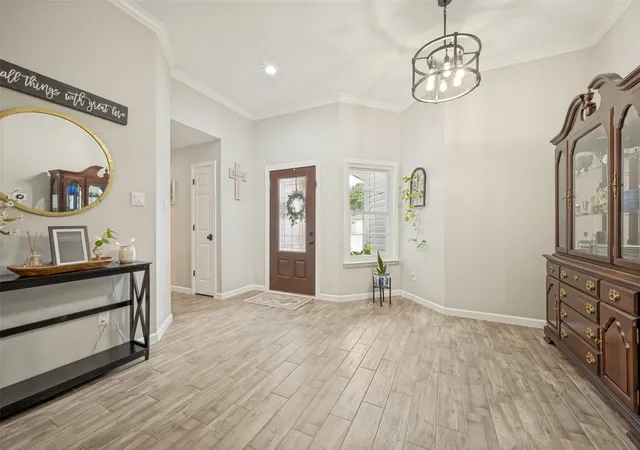 Photo 3 of Sale Pending at 3302 Cliff Oaks Dr, Corinth, TX 76210 | MLS# 21375598 | Listing updated on 2026-10-08