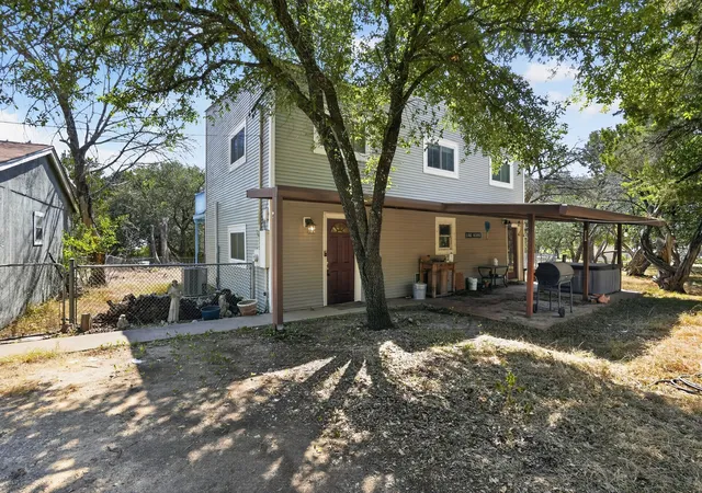 Photo 2 of Single family home for sale at 124 County Rd 1621, Clifton, TX 76634 | MLS# 21375630 | Listing updated on 2026-09-23