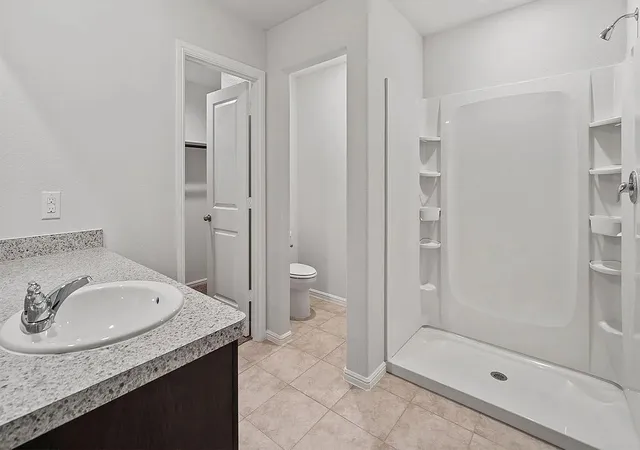 Photo 4 of Single family home for sale at 637 Cofer Way, Fort Worth, TX 76131 | MLS# 21375685 | Listing updated on 2026-10-03