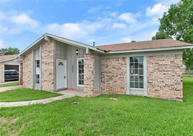 Photo 2 of Sale Pending at 4809 Orchid Cir, Bossier City, LA 71111 | MLS# 21375681 | Listing updated on 2026-09-16