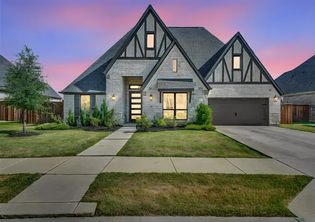 Photo 1 of Single family home for sale at 531 Syracuse St, Haslet, TX 76052 | MLS# 21375749 | Listing updated on 2026-10-06