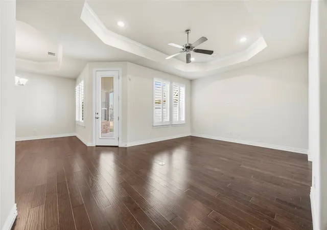 Photo 3 of Single family home for sale at 815 Rio Vista Ln, Rockwall, TX 75087 | MLS# 21375204 | Listing updated on 2026-09-02