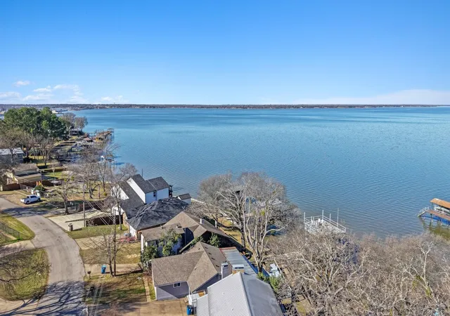 Photo 2 of Single family home for sale at 224 Harbor Dr, Gun Barrel City, TX 75156 | MLS# 21375791 | Listing updated on 2026-09-02