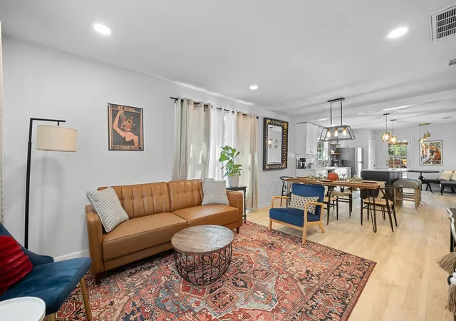 Photo 1 of Single family home for sale at 1002 New St, Mc Kinney, TX 75069 | MLS# 21371313 | Listing updated on 2026-09-29