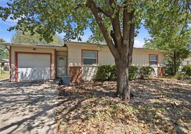 Single family home for sale at 740 Thomas Ave, Hurst, TX 76053 | MLS# 21375020