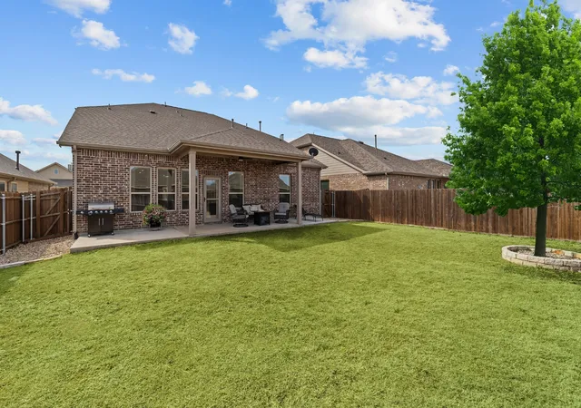 Photo 3 of Single family home for sale at 910 Blackhawk Dr, Princeton, TX 75407 | MLS# 21373725 | Listing updated on 2026-09-27