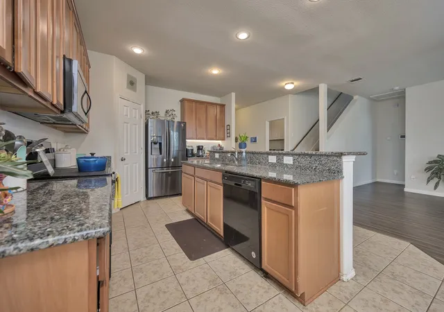 Photo 3 of Single family home for sale at 8105 Kurgan Trl, Fort Worth, TX 76131 | MLS# 21375808 | Listing updated on 2026-09-28