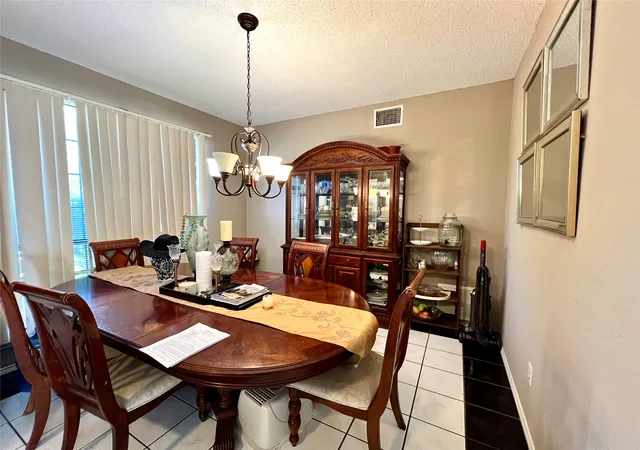 Photo 3 of Single family home for sale at 7013 Tremont Ln, Rowlett, TX 75089 | MLS# 21375619 | Listing updated on 2026-09-02
