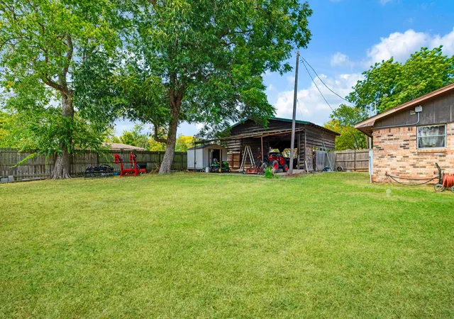 Photo 2 of Single family home for sale at 107 Short St, Talco, TX 75487 | MLS# 21376001 | Listing updated on 2026-09-03