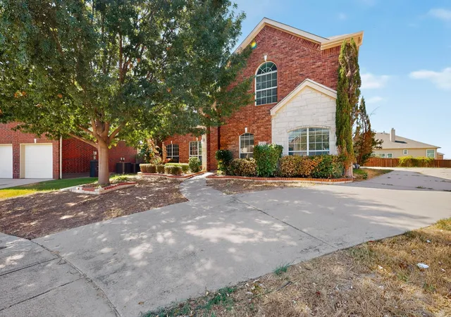 Photo 2 of Single family home for sale at 8504 Cedar Brush Ct, Fort Worth, TX 76123 | MLS# 21371688 | Listing updated on 2026-10-06