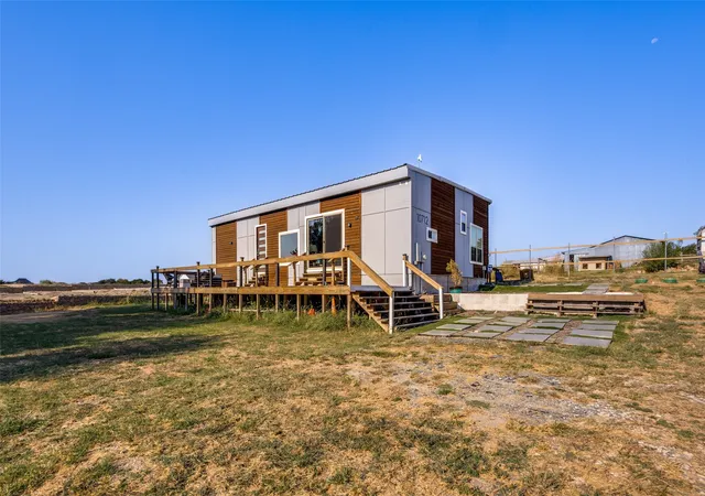 Photo 2 of Single family home for sale at 10712 Sunrise Hl Rd, Princeton, TX 75407 | MLS# 21371827 | Listing updated on 2026-10-08