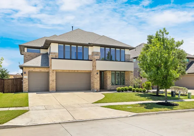 Photo 1 of Single family home for sale at 5118 Statesman Ln, Frisco, TX 75036 | MLS# 21373900 | Listing updated on 2026-09-03