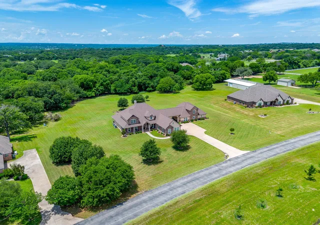 Photo 1 of Mansion for sale at 1144 Boling Ranch Rd N, Azle, TX 76020 | MLS# 21375932 | Listing updated on 2026-09-03