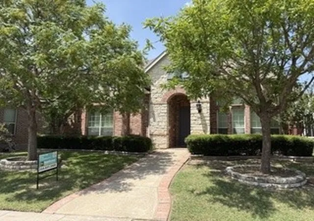 Photo 1 of Single family home for sale at 629 Bonham Dr, Lavon, TX 75166 | MLS# 21370090 | Listing updated on 2026-10-08