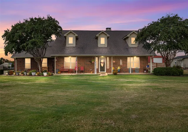 Photo 1 of Single family home for sale at 6287 Bridle Trl, Caddo Mills, TX 75135 | MLS# 21375702 | Listing updated on 2026-09-28