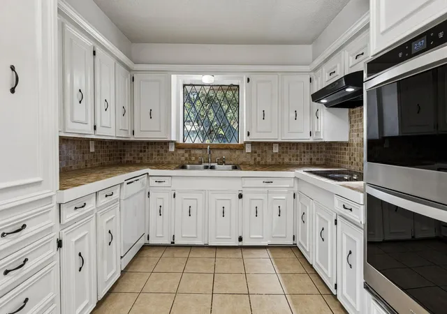 Photo 3 of Single family home for sale at 2206 Blue Cypress Dr, Richardson, TX 75082 | MLS# 21376167 | Listing updated on 2026-09-30