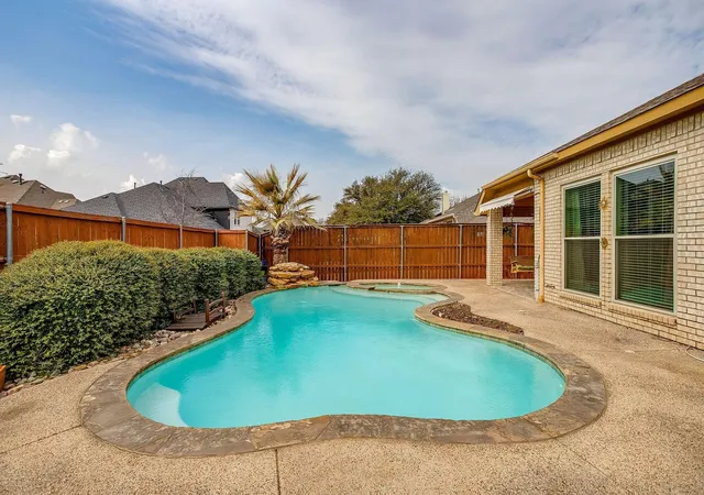 Photo 1 of Single family home for sale at 420 Vasey Oak Dr, Keller, TX 76248 | MLS# 21376002 | Listing updated on 2026-09-19