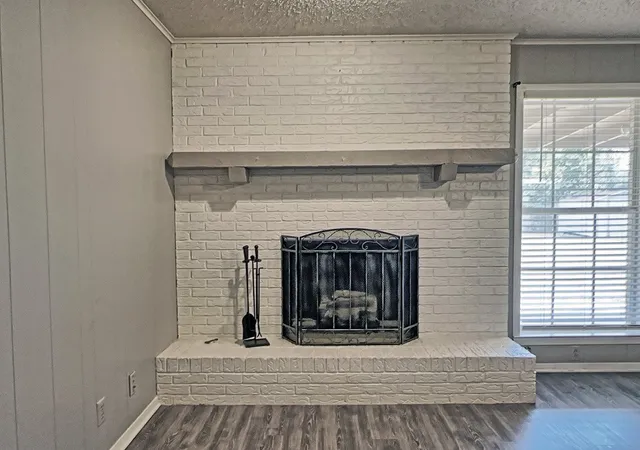 Photo 3 of Single family home for sale at 806 Humphrey St, Athens, TX 75751 | MLS# 21376342 | Listing updated on 2026-09-28