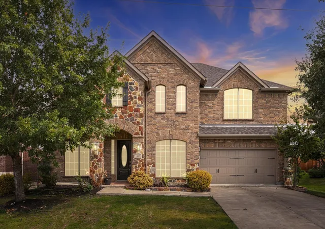 Photo 1 of Single family home for sale at 457 Bristol St, Roanoke, TX 76262 | MLS# 21373950 | Listing updated on 2026-09-22