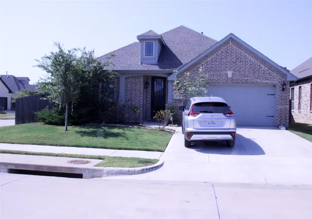 Photo 1 of Single family home for sale at 5301 Brazos Ln, Argyle, TX 76226 | MLS# 21348368 | Listing updated on 2026-09-03