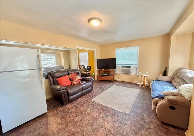 Photo 3 of Single family home for sale at 3137 Reuter Ave, Waco, TX 76708 | MLS# 21376382 | Listing updated on 2026-09-24