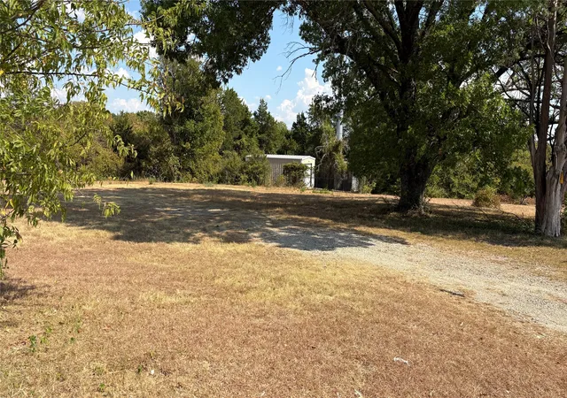 Land for sale at 4560 N University Hills Blvd, Lancaster, TX 75134 | MLS# 21369475