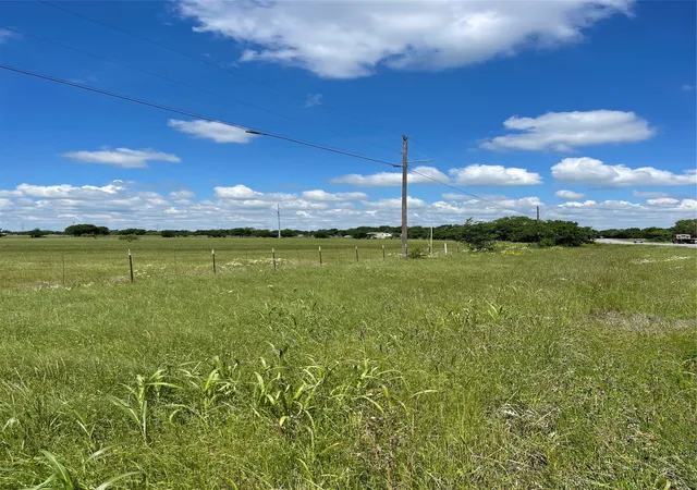 Photo 1 of Land for sale at 4063 Weatherford Hwy, Cleburne, TX 76033 | MLS# 21372123 | Listing updated on 2026-09-03