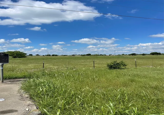 Photo 1 of Land for sale at 4063 Weatherford Hwy, Cleburne, TX 76033 | MLS# 21372123 | Listing updated on 2026-09-03