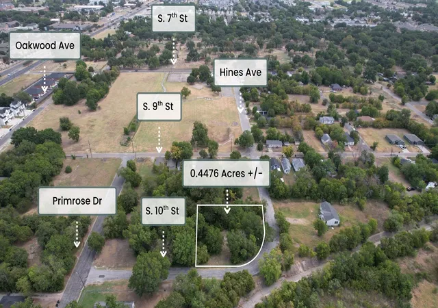 Photo 3 of Land for sale at 2424 S 10th Street, Waco, TX 76706 | MLS# 21376513 | Listing updated on 2026-09-16