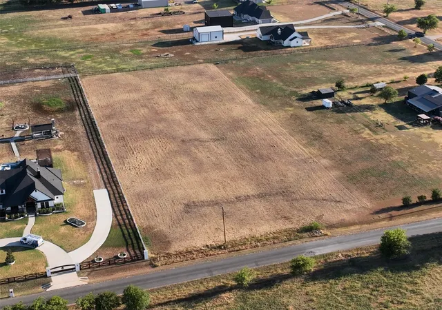 Photo 1 of Land for sale at Tbd Chisum Rd, Sanger, TX 76266 | MLS# 21375687 | Listing updated on 2026-09-03