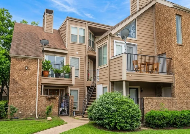 Photo 1 of Condo for sale at 9805 Walnut St #C 308, Dallas, TX 75243 | MLS# 21374841 | Listing updated on 2026-09-03