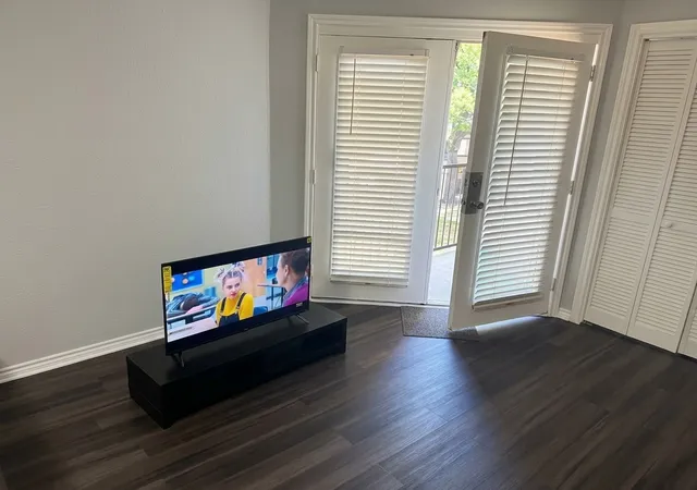 Photo 3 of Condo for sale at 9801 Walnut St #A 304, Dallas, TX 75243 | MLS# 21374886 | Listing updated on 2026-09-03