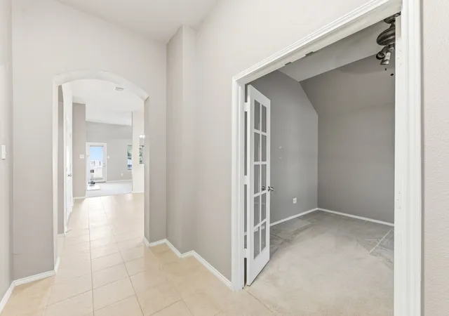 Photo 3 of Single family home for sale at 513 Northbrook Ave, Little Elm, TX 75068 | MLS# 21376421 | Listing updated on 2026-10-01