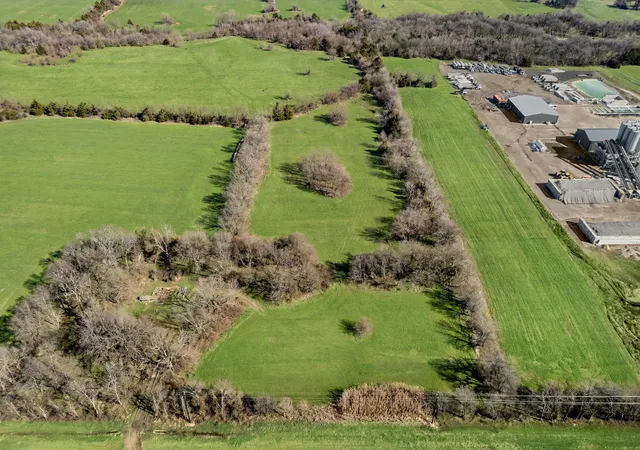 Photo 3 of Land for sale at Tbd State Hwy 160, Whitewright, TX 75491 | MLS# 21375404 | Listing updated on 2026-09-03