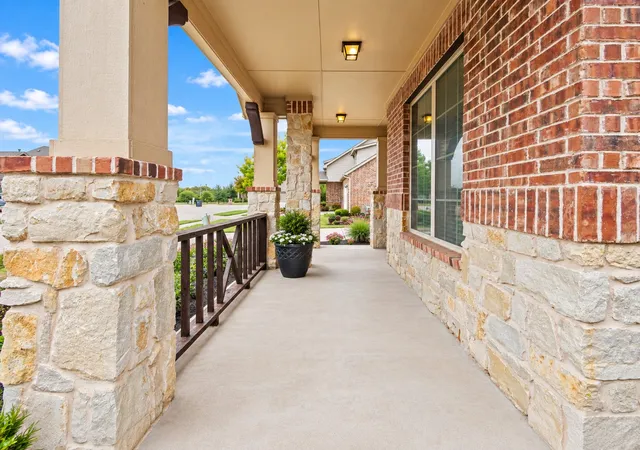 Photo 3 of Single family home for sale at 201 Dragonfly Dr, Prosper, TX 75078 | MLS# 21375463 | Listing updated on 2026-10-07