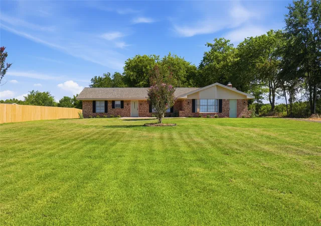 Photo 1 of Single family home for sale at 1329 County Rd 3357, Saltillo, TX 75478 | MLS# 21376687 | Listing updated on 2026-10-06